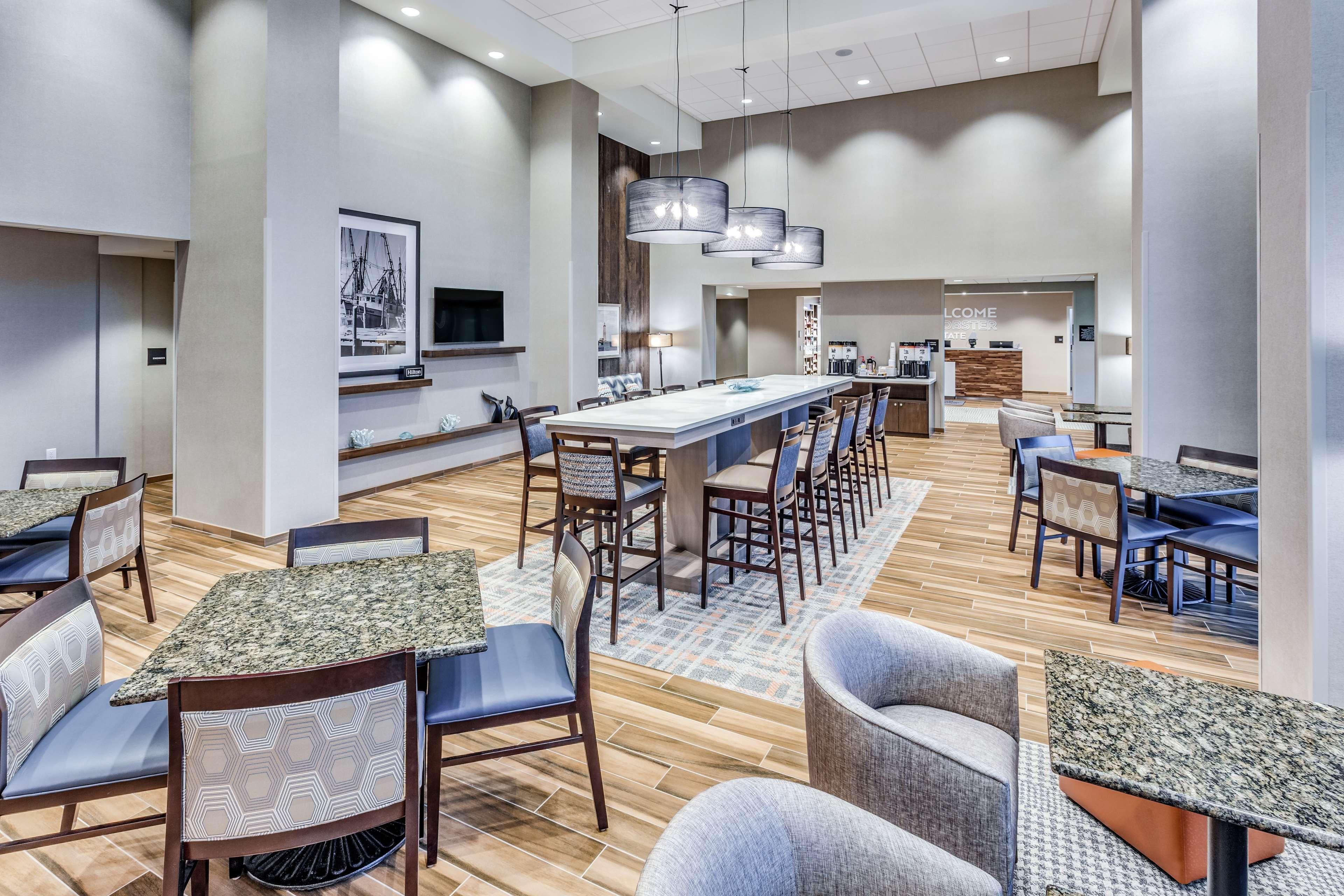 Hampton Inn & Suites Kittery-Portsmouth Dış mekan fotoğraf