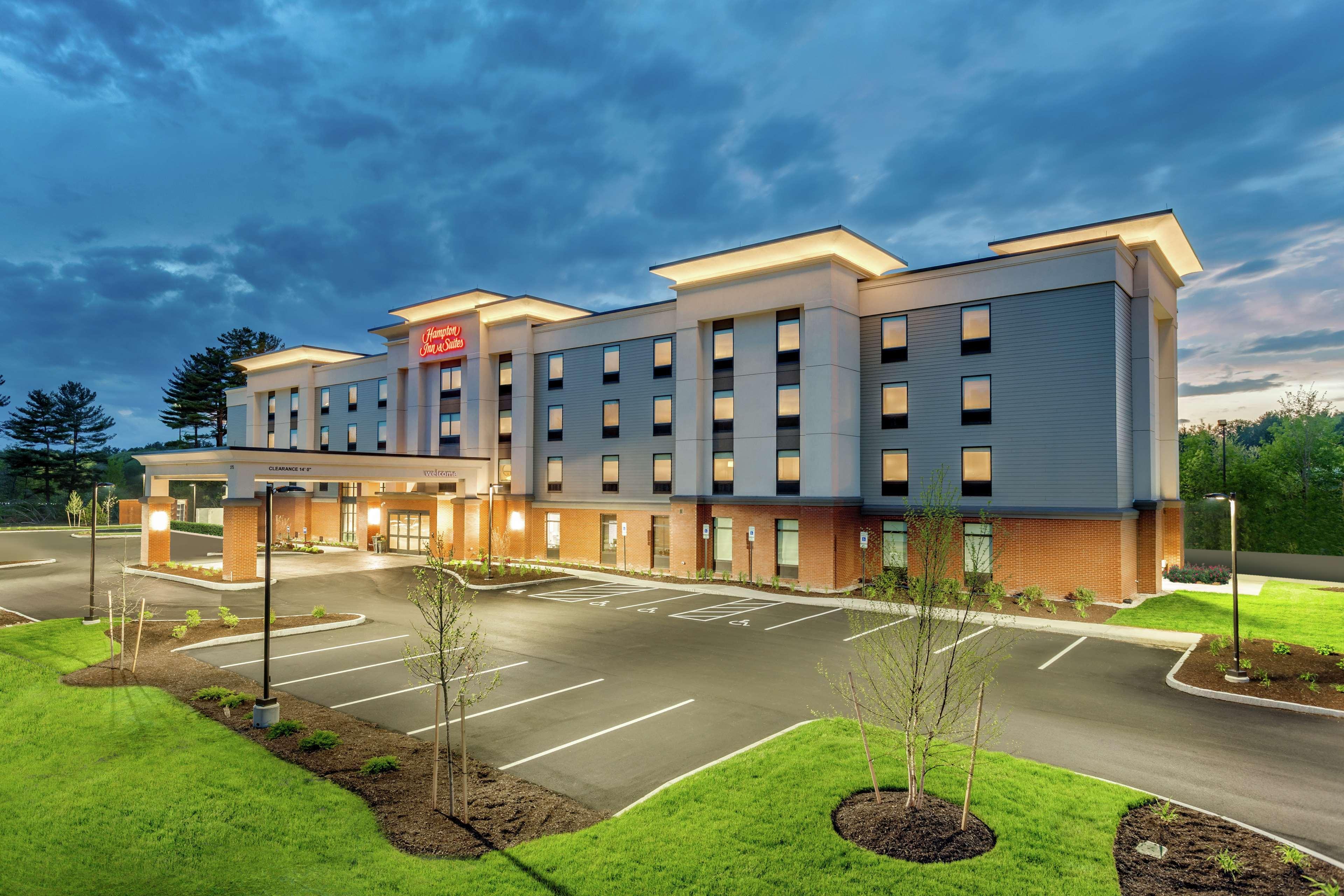 Hampton Inn & Suites Kittery-Portsmouth Dış mekan fotoğraf