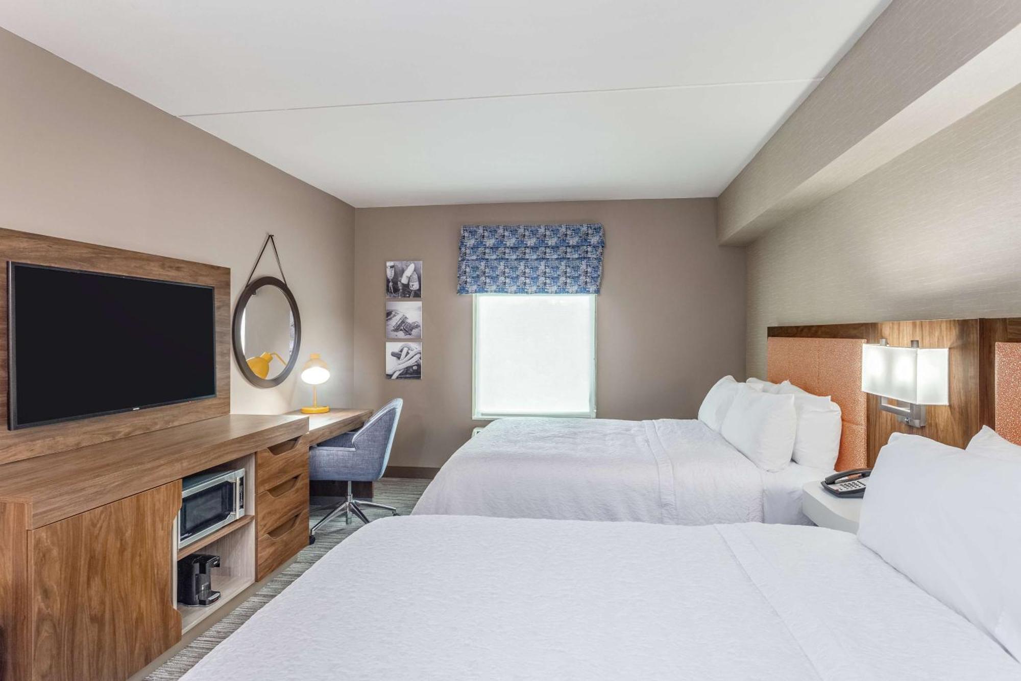 Hampton Inn & Suites Kittery-Portsmouth Dış mekan fotoğraf
