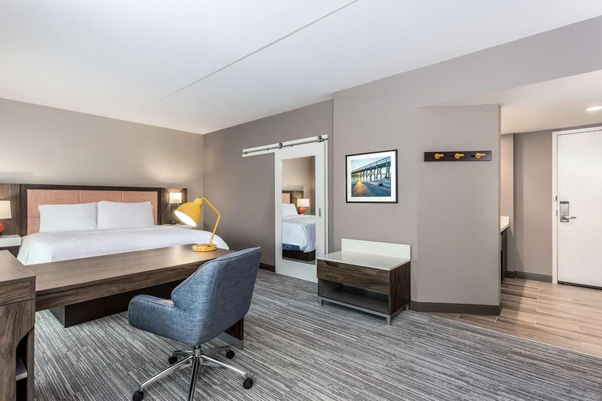 Hampton Inn & Suites Kittery-Portsmouth Dış mekan fotoğraf