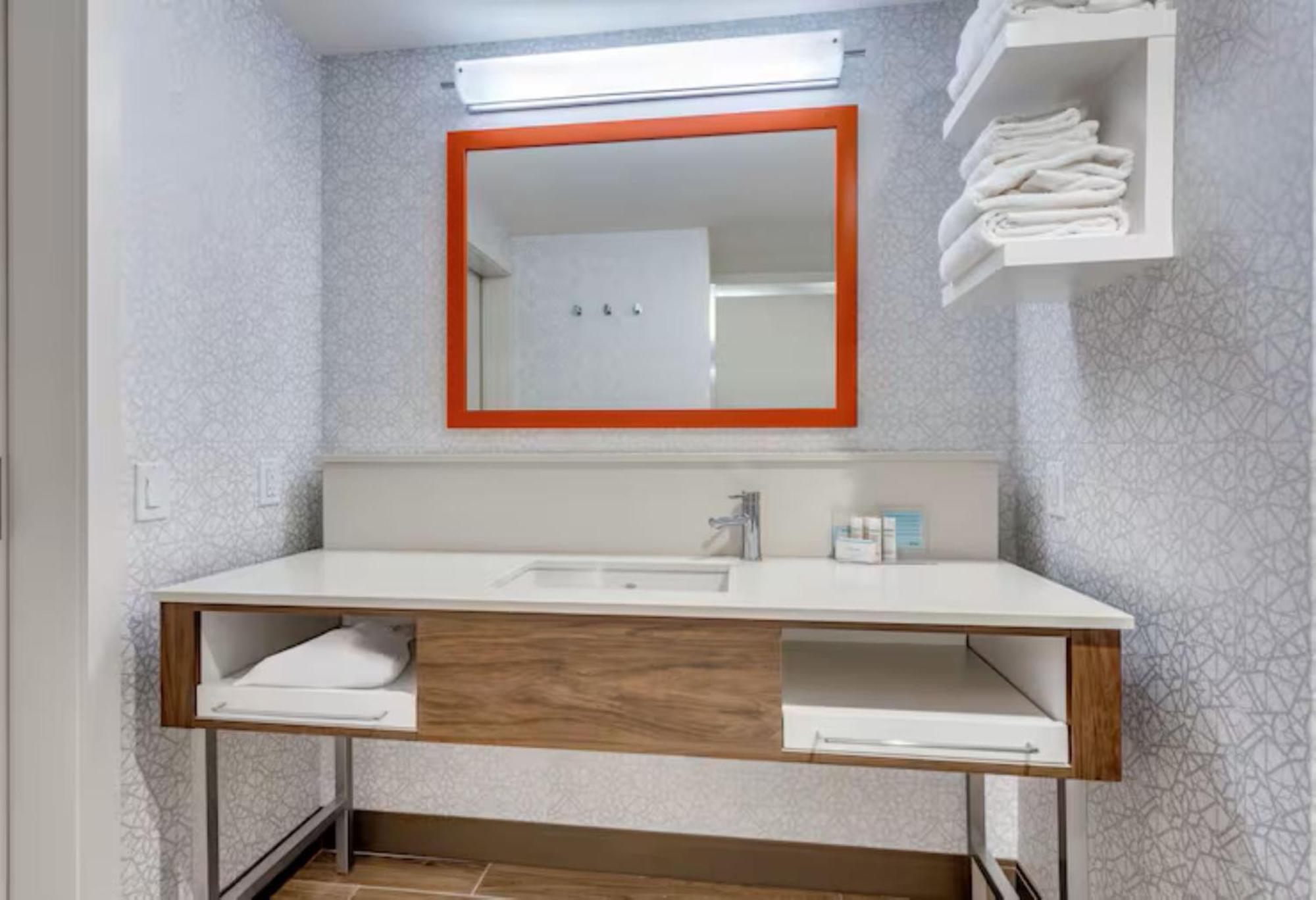 Hampton Inn & Suites Kittery-Portsmouth Dış mekan fotoğraf